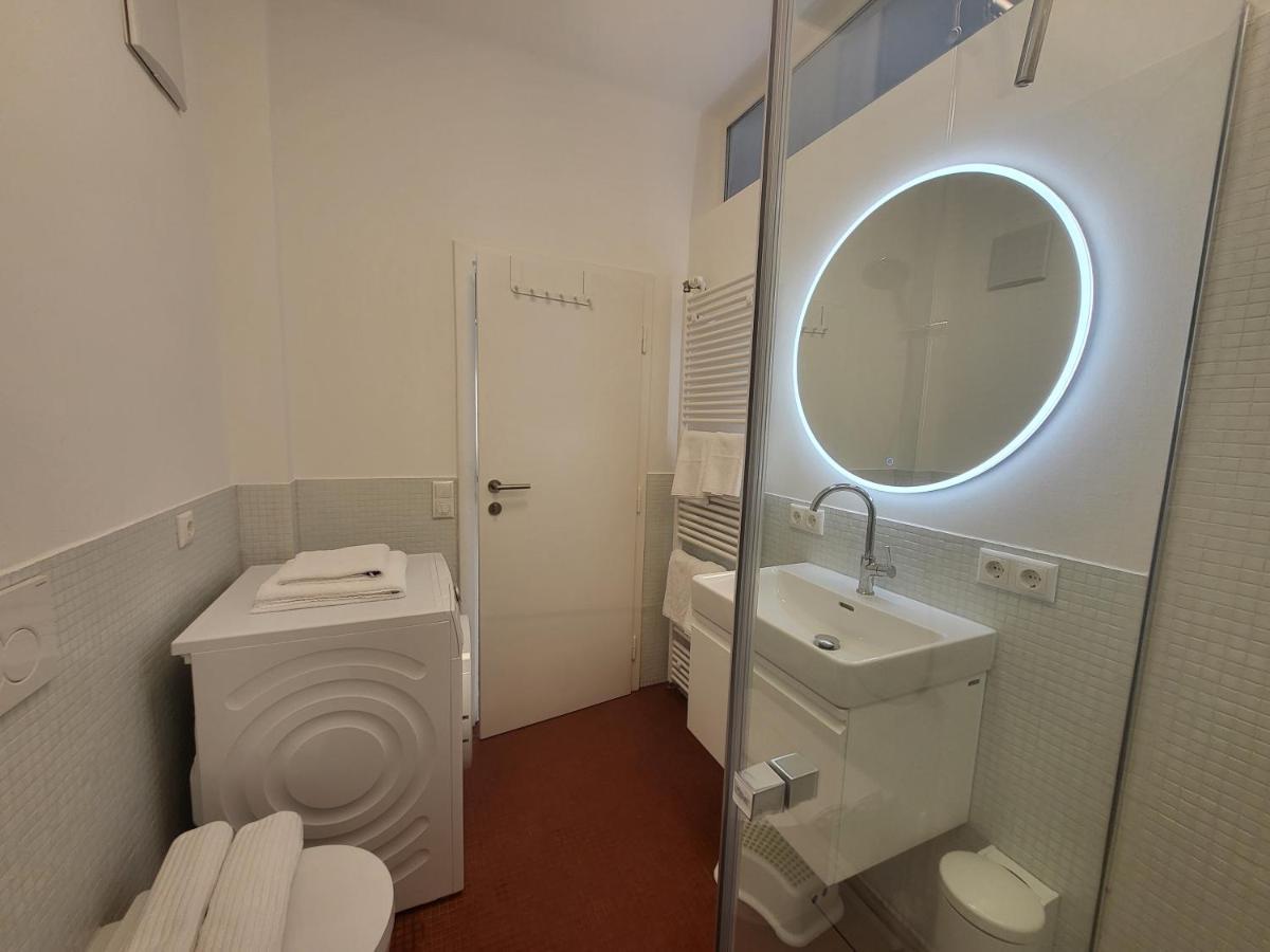 Orange Flat By Grazrentals Highest Standard & Free Parking Екстер'єр фото